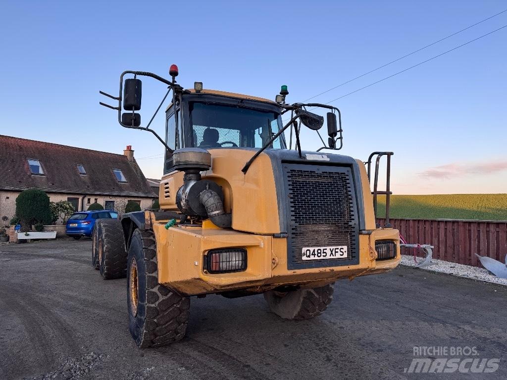 Bell B 25 D Articulated Haulers