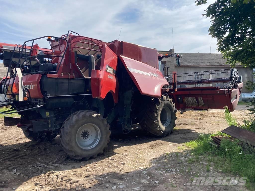 Case IH 7140 Combine harvesters