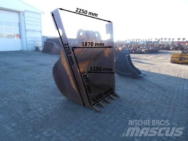  ŁYŻKA TRAPEZOWA Backhoes