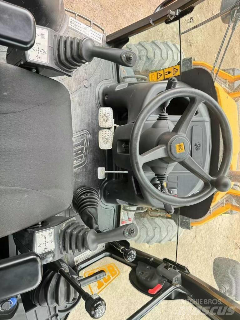 JCB 3 CX Wheeled excavators