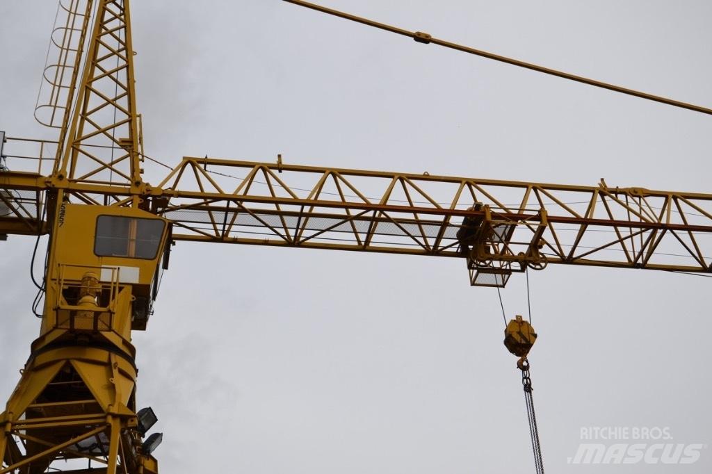Liebherr 220 HC Tower cranes