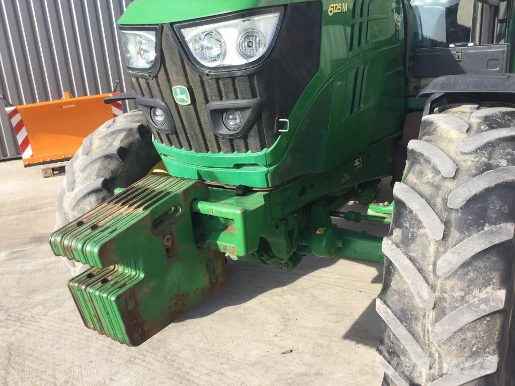 John Deere 6125M Tractors
