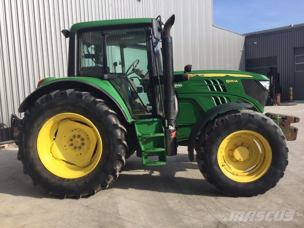 John Deere 6125M Tractors