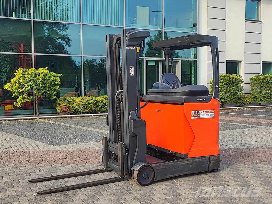Linde R12B-01 Reach truck