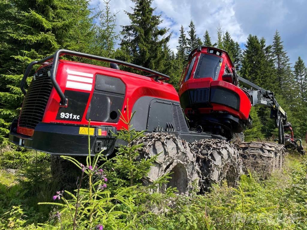 Komatsu 931 XC Harvesters