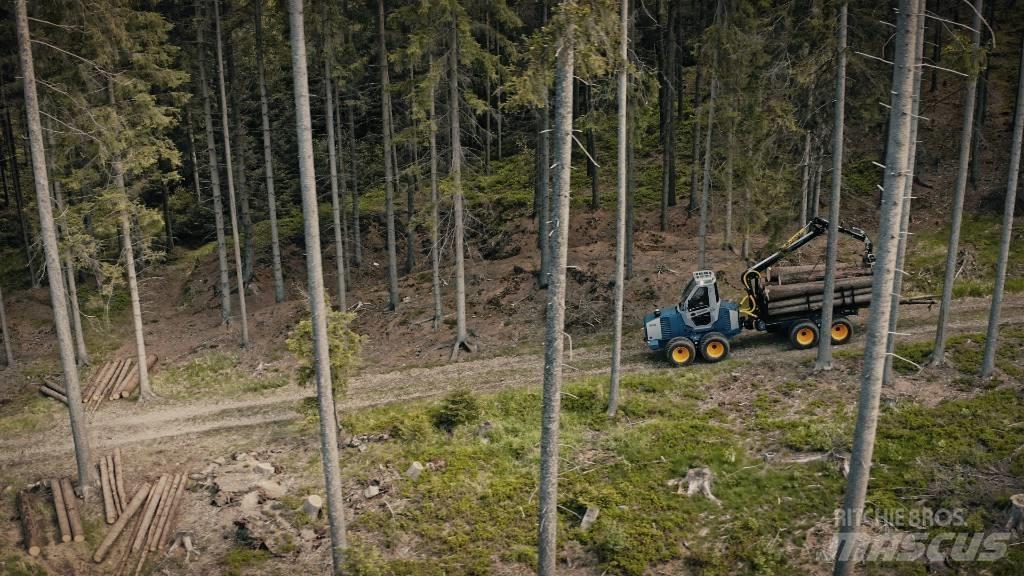 Novotný LVS 520 Forwarders
