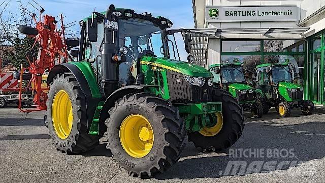 John Deere JD 6120M Tractors