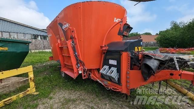 Kuhn Profile 1470 Animal feeders