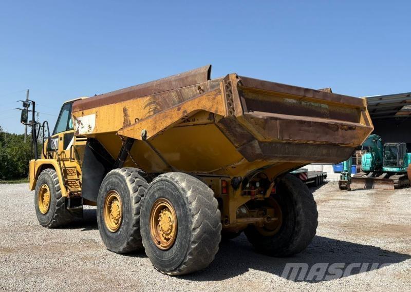 CAT 730 Articulated Haulers