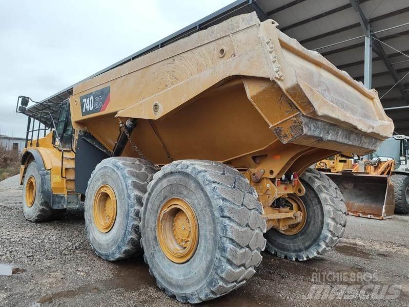 CAT 740GC Articulated Haulers