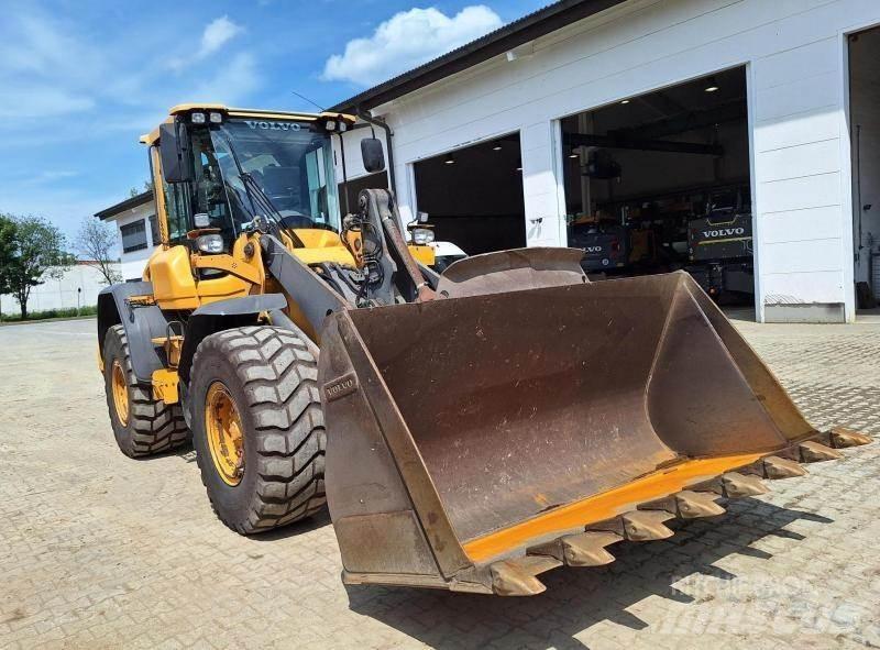 Volvo L90H Wheel loaders