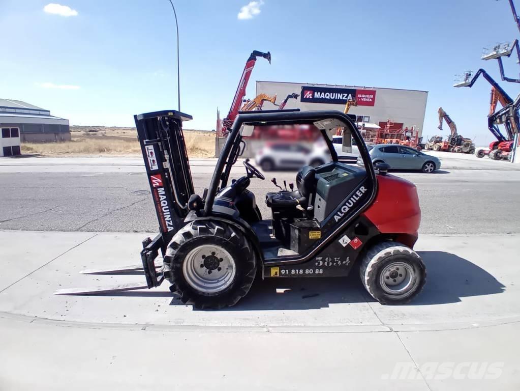 Manitou MC 18 Diesel trucks