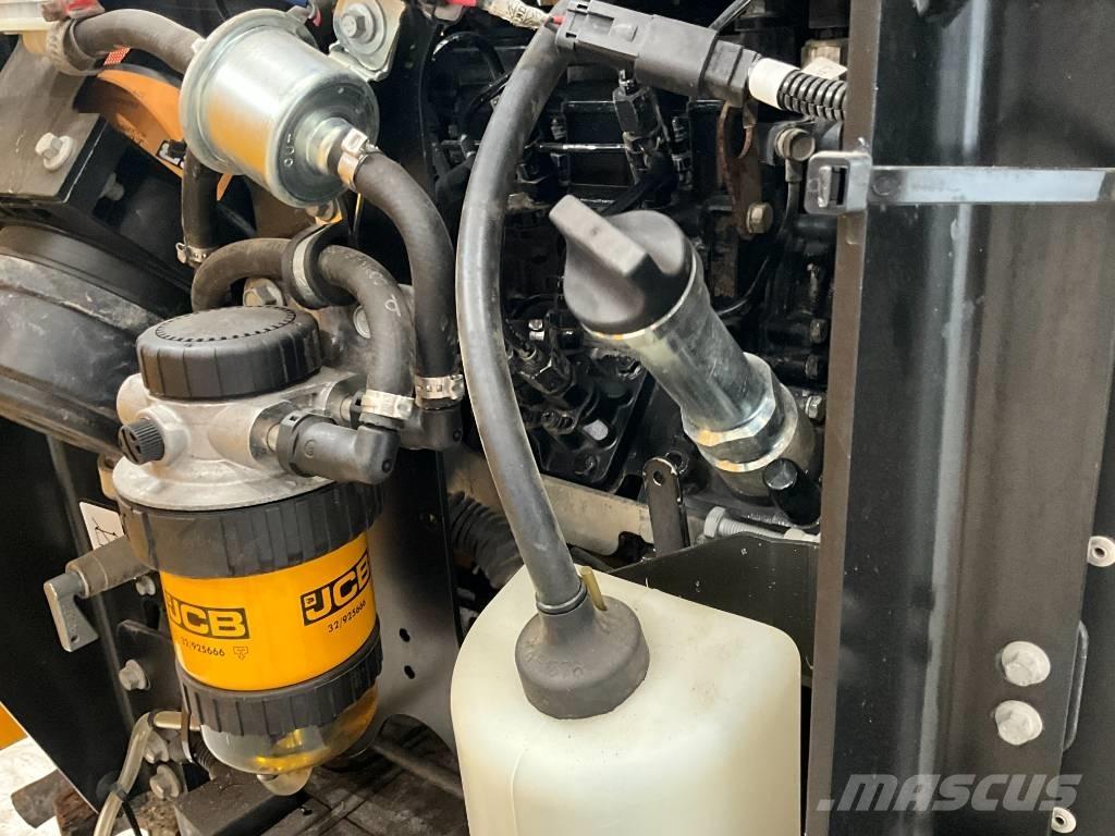 JCB 16 C-1 Mini excavators < 7t (Mini diggers)