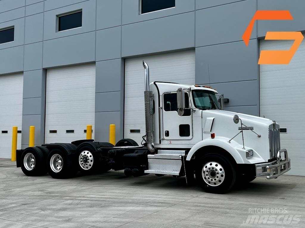 Kenworth T 800 Prime Movers