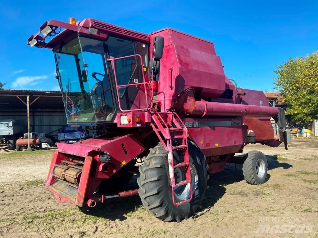 Case IH 521 Combine harvesters