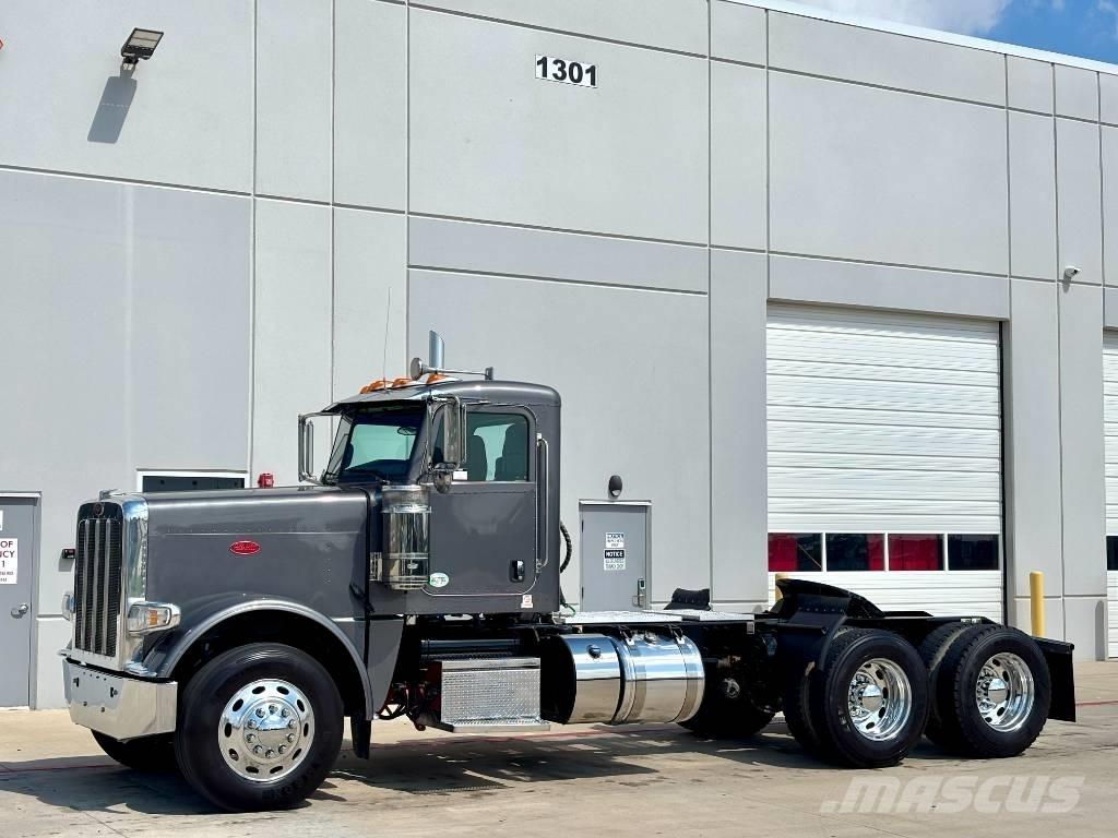 Peterbilt 389 Prime Movers