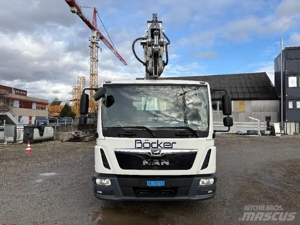 Böcker AK 37/4000 Rough terrain cranes