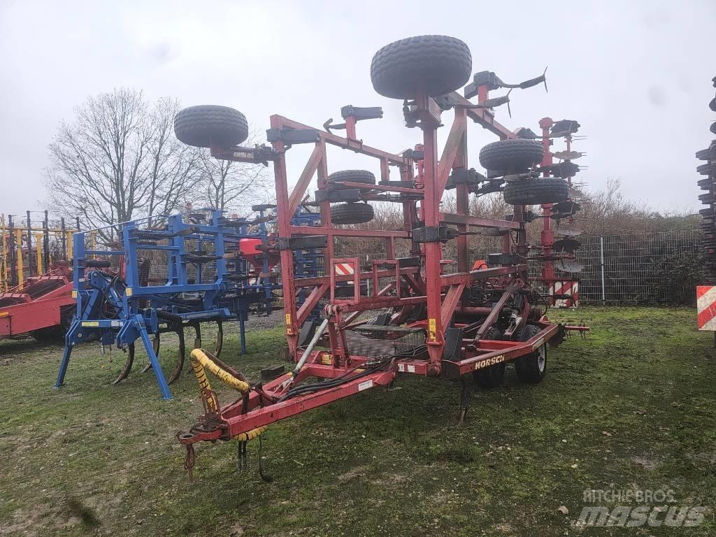Horsch Terrano 8 FG Harrows