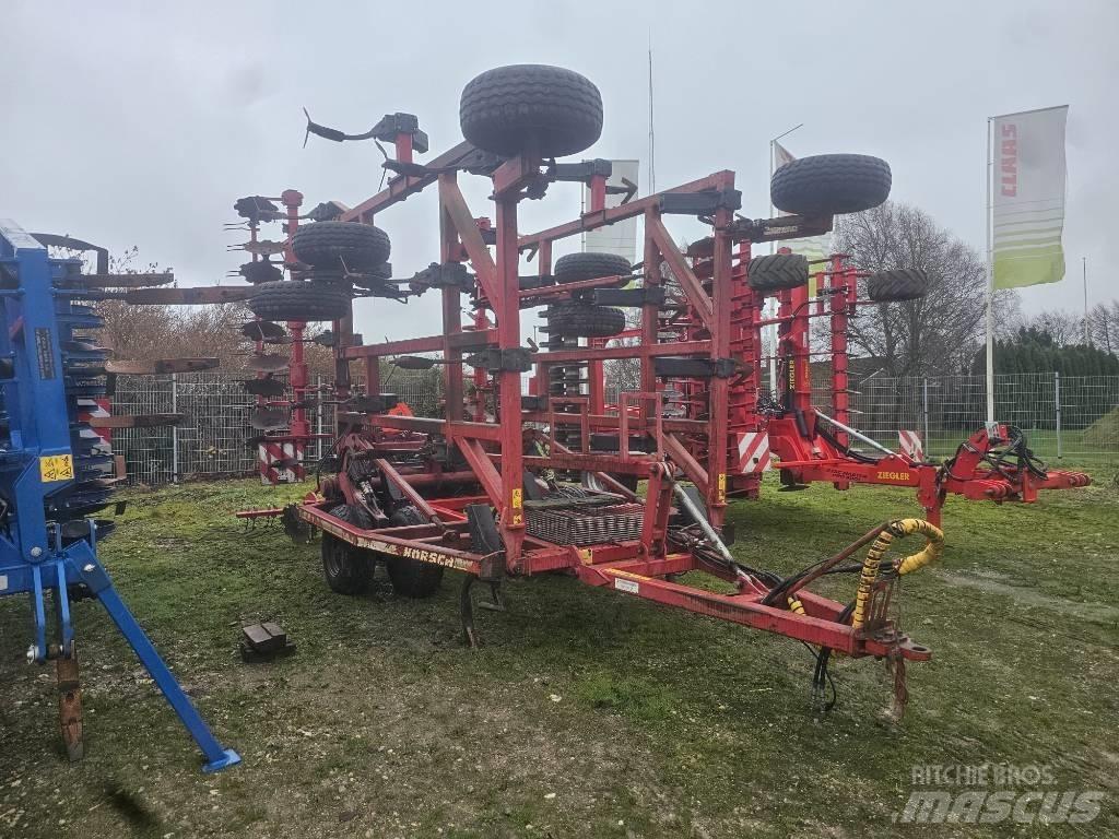 Horsch Terrano 8 FG Harrows
