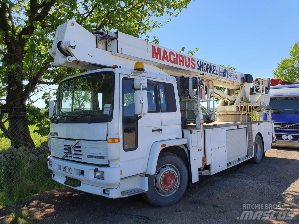 Volvo FE618 Trailer mounted platforms