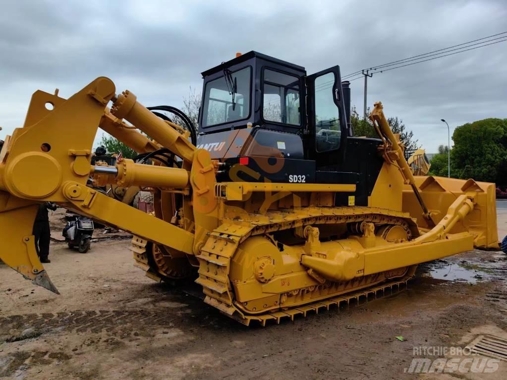 Shantui SD 32 Crawler dozers