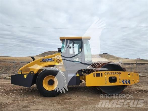 XCMG CV123PDU Single drum rollers