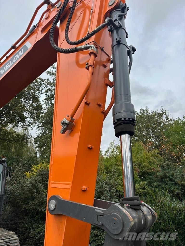 Develon DX 300 LC-7M Crawler excavators