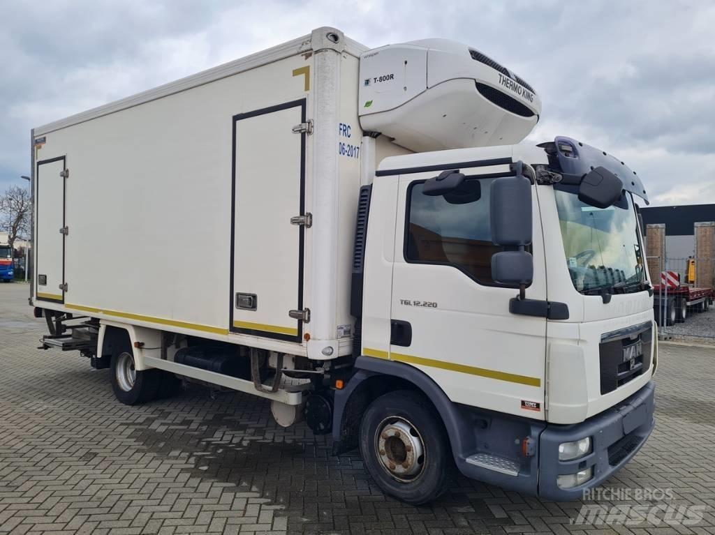 MAN 12.220 5.6m Temperature controlled trucks