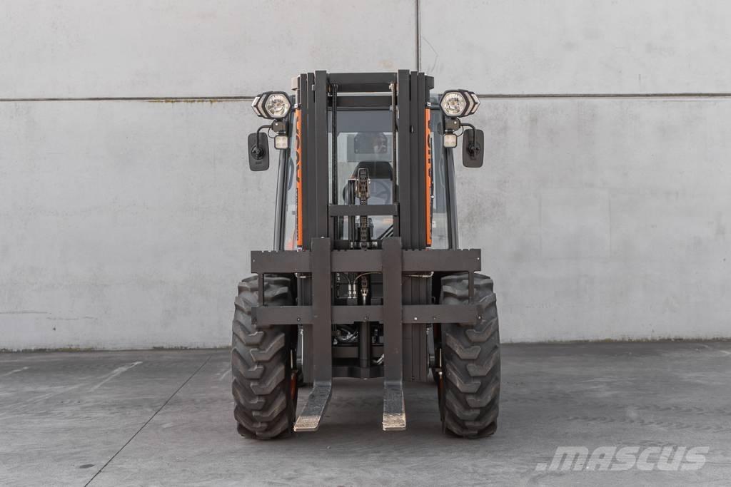 Ausa C 251 H x4 Diesel trucks