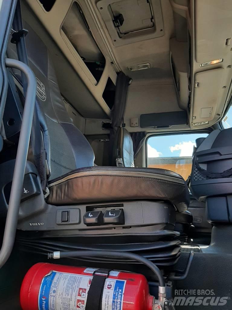 Volvo FH 16 Timber trucks