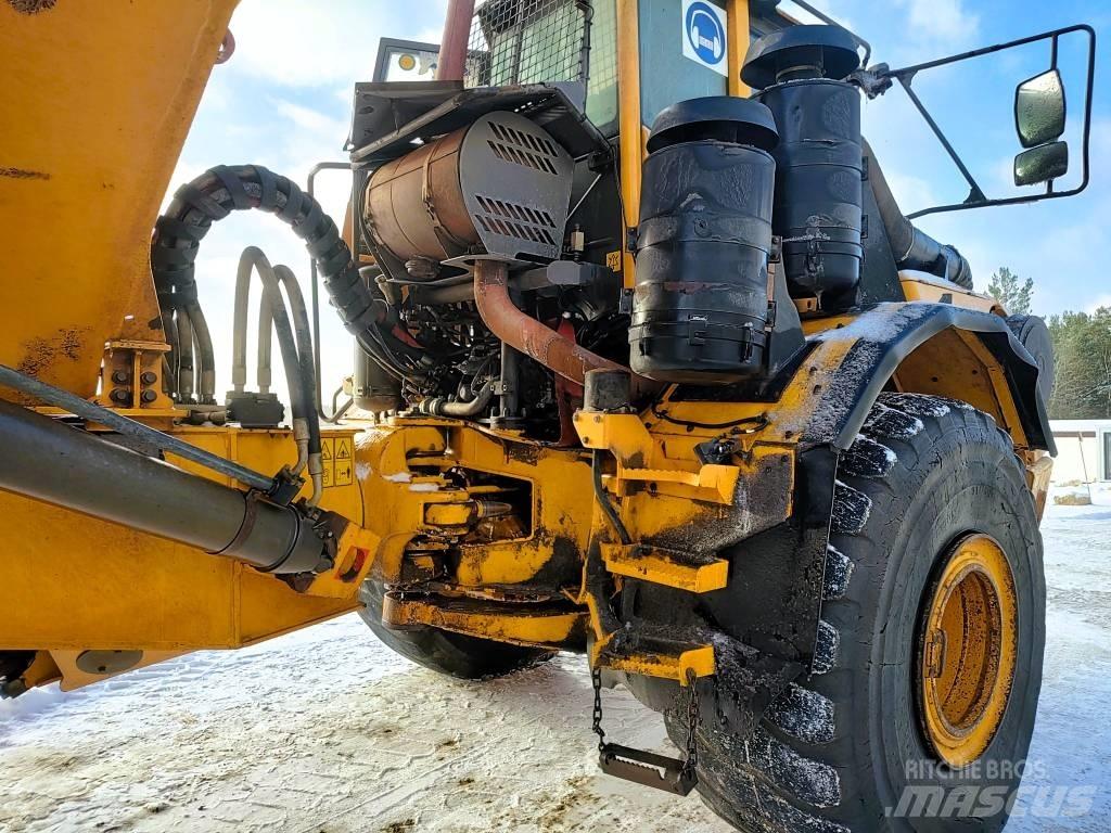 Volvo A 40 E Articulated Haulers