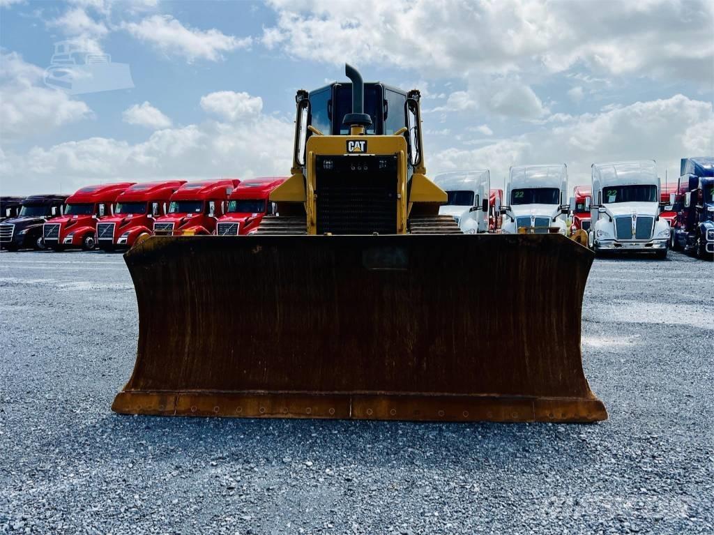 CAT D 6 N XL Crawler dozers