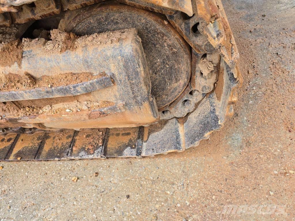 Hyundai Robex 300 LC Crawler excavators
