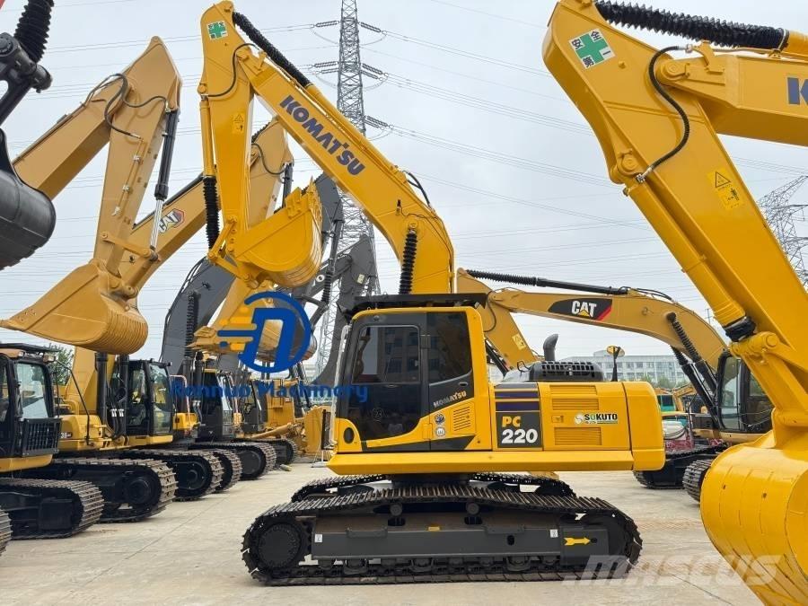 Komatsu PC 220-8 Crawler excavators