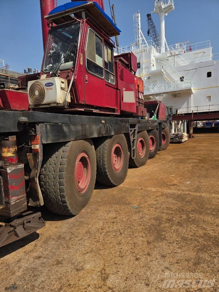 Krupp KMK 5110 All terrain cranes