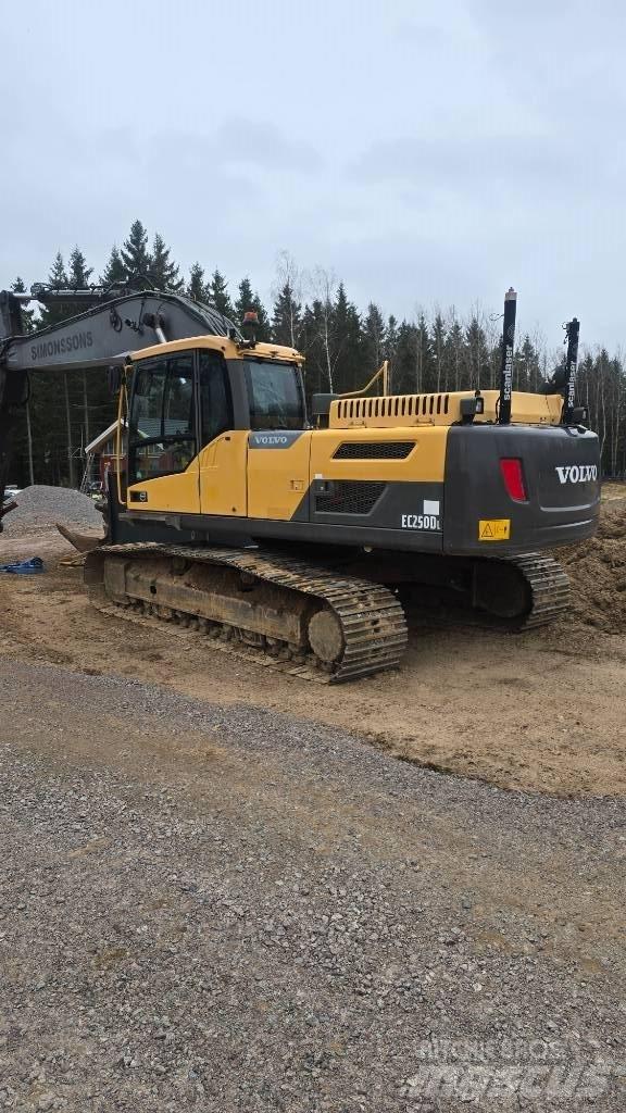 Volvo EC 250 D L Crawler excavators
