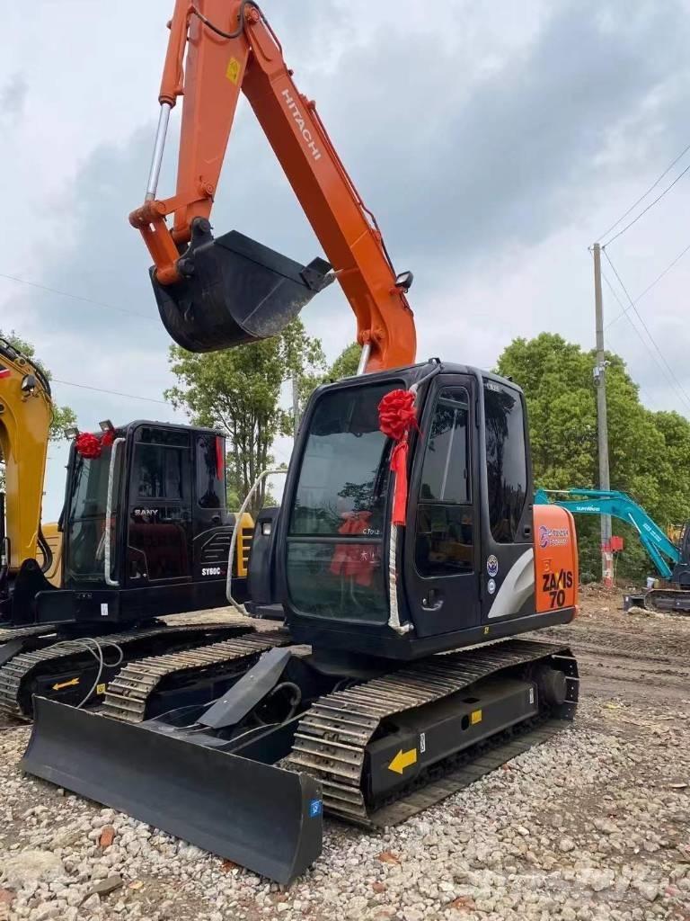 Hitachi zaxis70 Crawler excavators