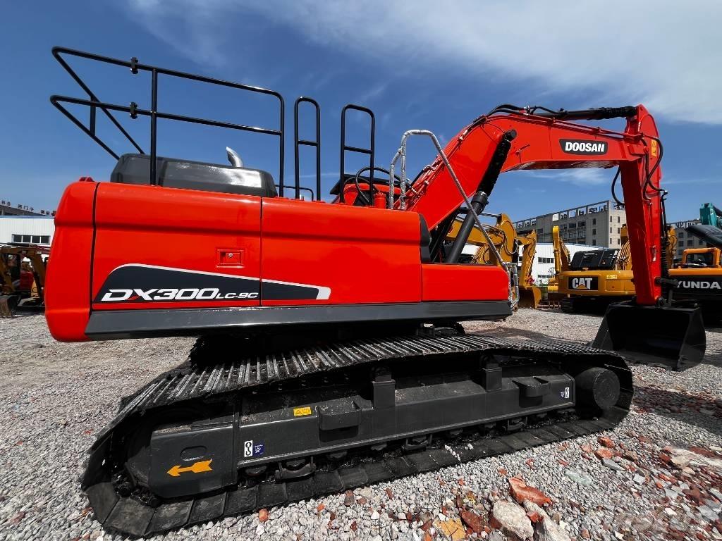 Doosan DX 300 LC-9C Crawler excavators