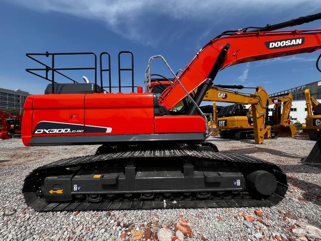 Doosan DX 300 LC-9C Crawler excavators