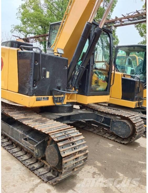CAT 310 Crawler excavators