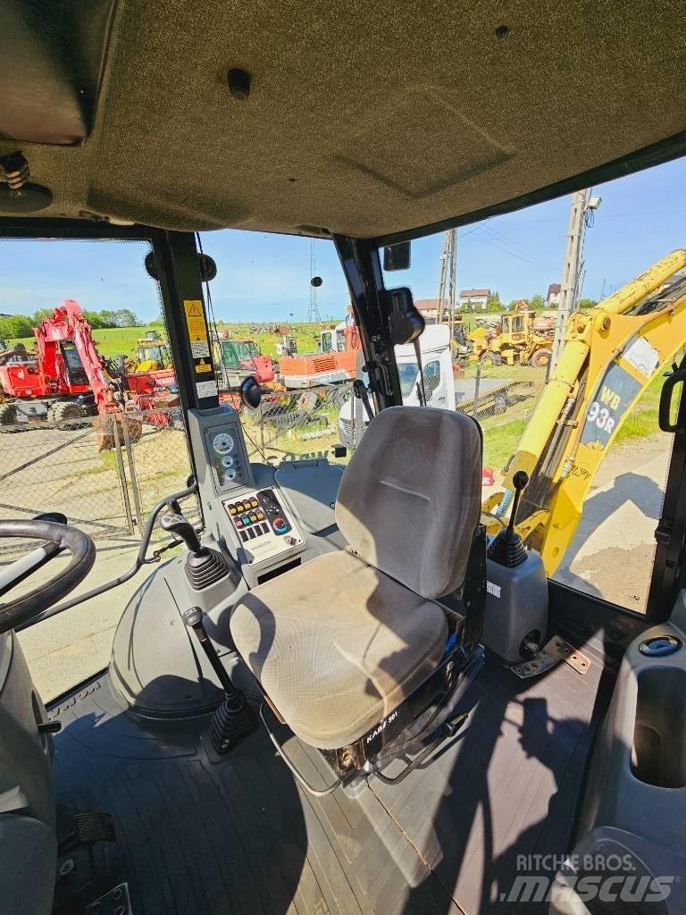 Komatsu WB 93 R Backhoe