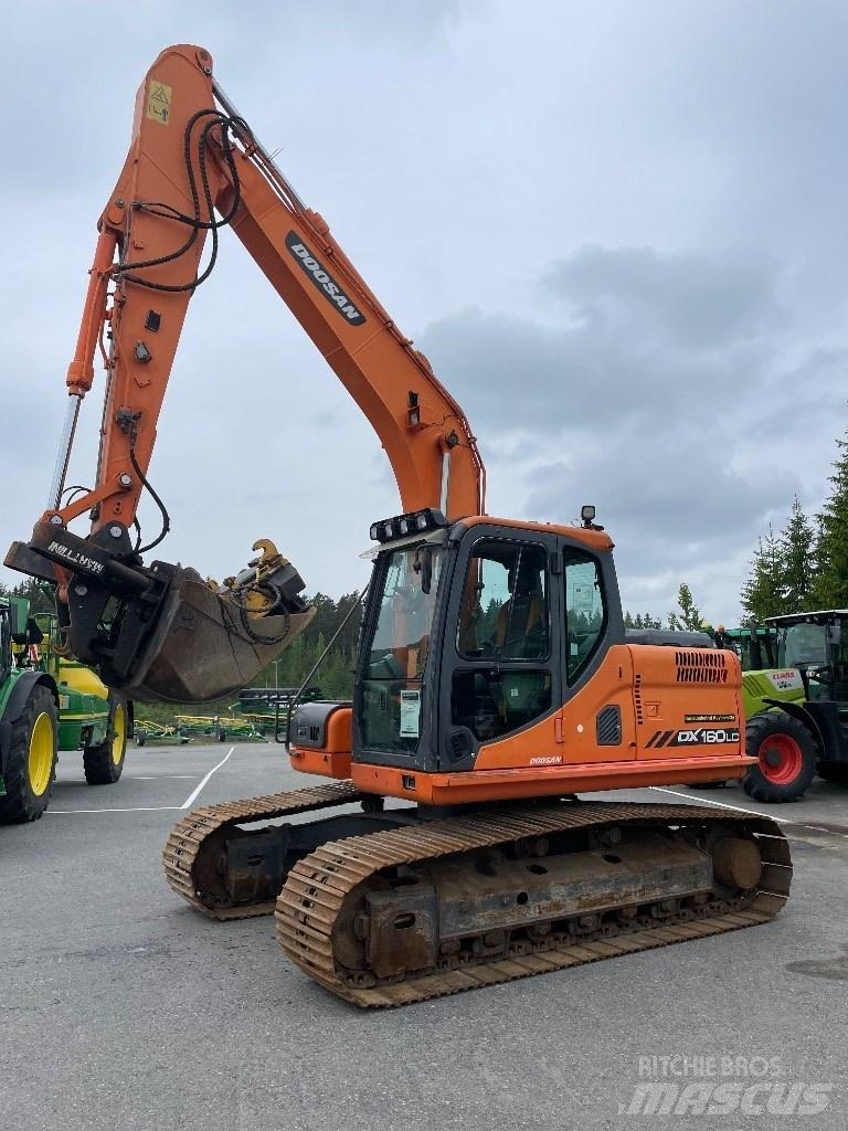 Doosan DX 160 Crawler excavators