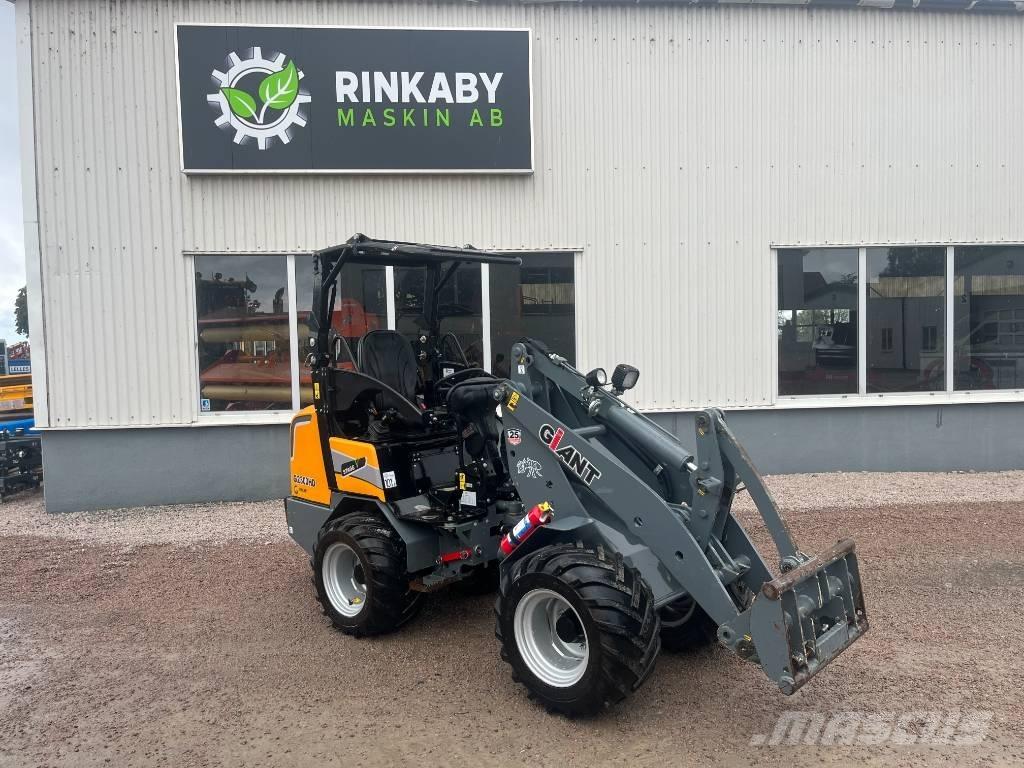 GiANT G 2300 HD Multi-purpose loaders