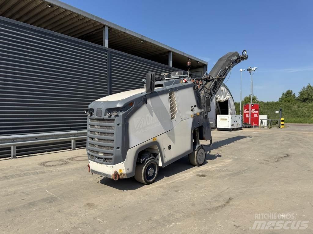 Wirtgen W 50 RI Asphalt cold milling machines