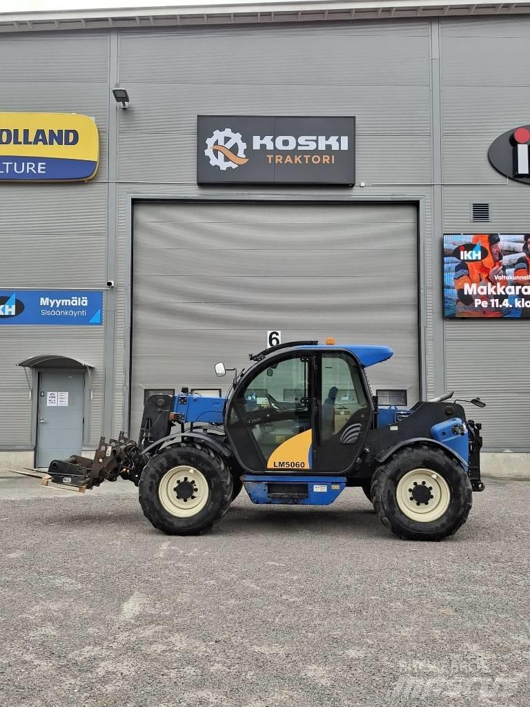 New Holland LM 5060 Telehandlers