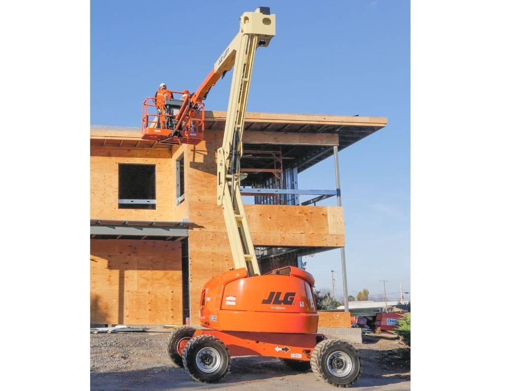 JLG 450 AJ Articulated boom lifts