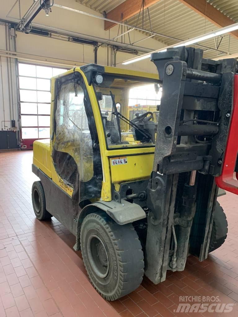 Hyster H 5.5 FT Diesel trucks