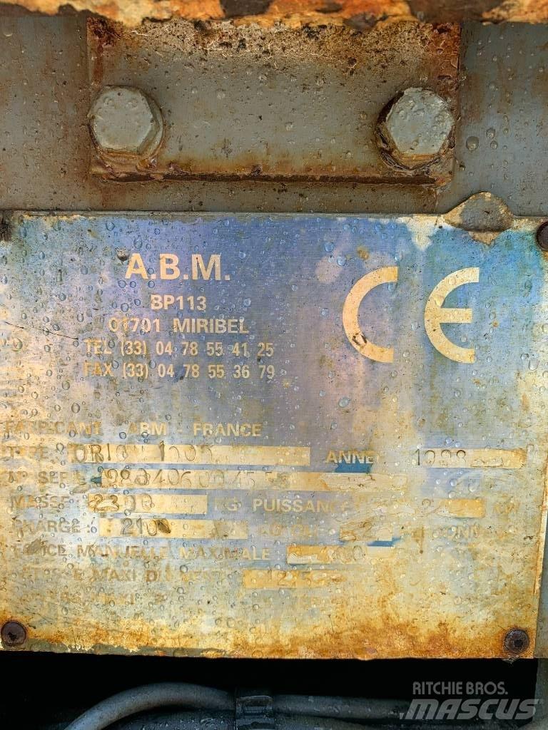 A.B.M. ORION 1000 Used Personnel lifts and access elevators