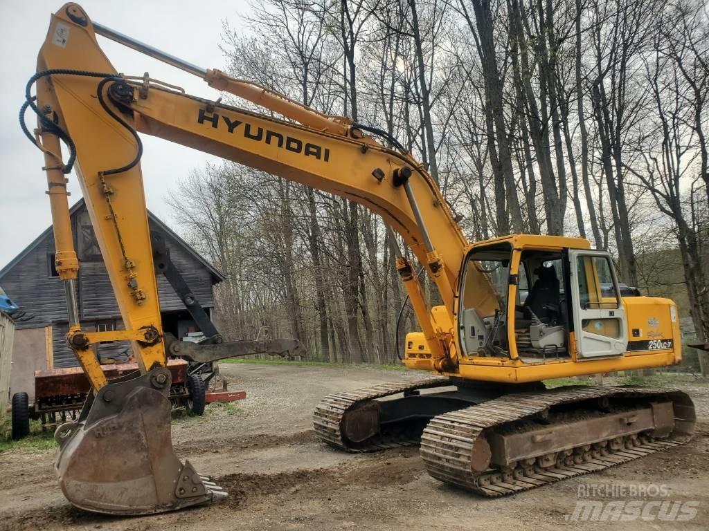 Hyundai R250LC-7 Crawler excavators