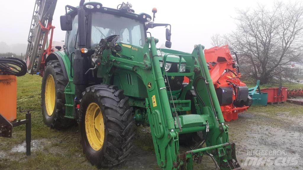John Deere 6110 R Tractors